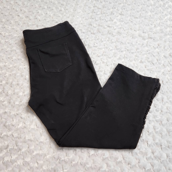 SOFT SURROUNDINGS Black Cropped Pants Leg Gather and Button Detail XL (4633) - Picture 1 of 4